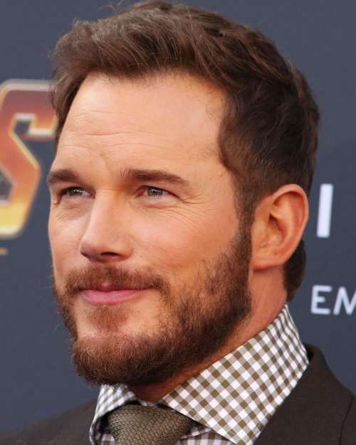 Chris Pratt Hairstyle - Modern Hairstyle of American Actor and Comedian ...