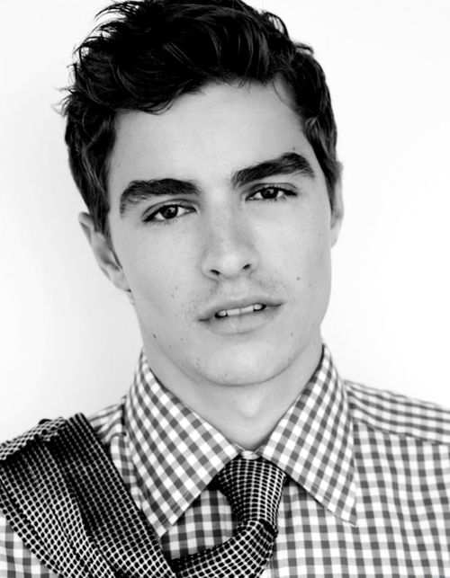 dave franco short length curly dashing haircut