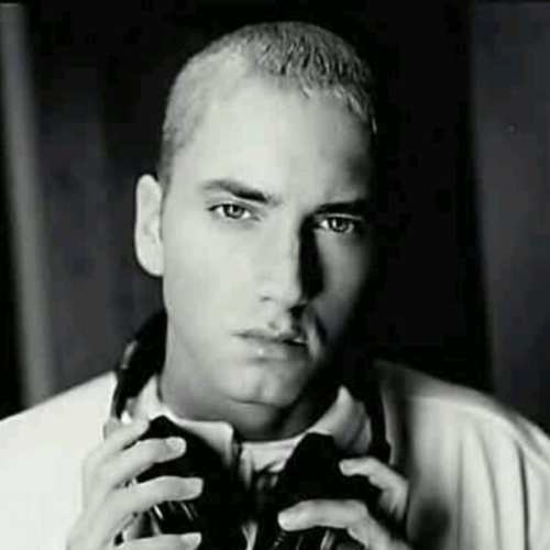 Eminem Haircut Rappers Hairstyle Mens Hairstyles And Haircuts X