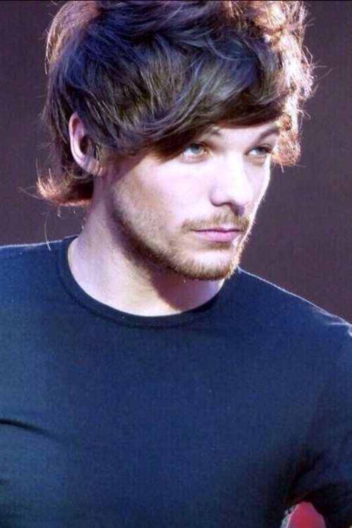 Louis Tomlinson Haircut long hair