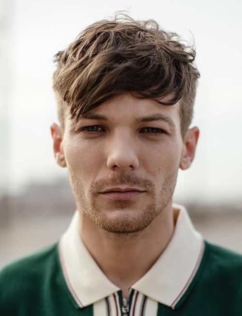 Louis Tomlinson Hairstyle side part fade haircuts