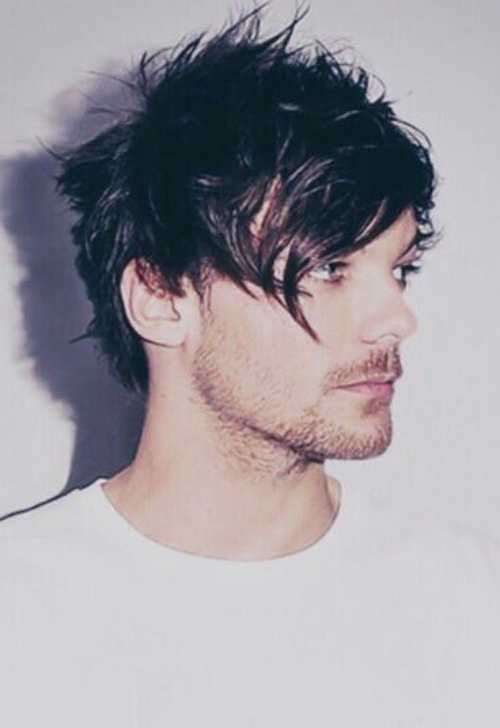 Louis Tomlinson long baby haircut