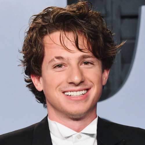Charlie Puth Hairstyle - Popular Men's Hairstyles of American Singer