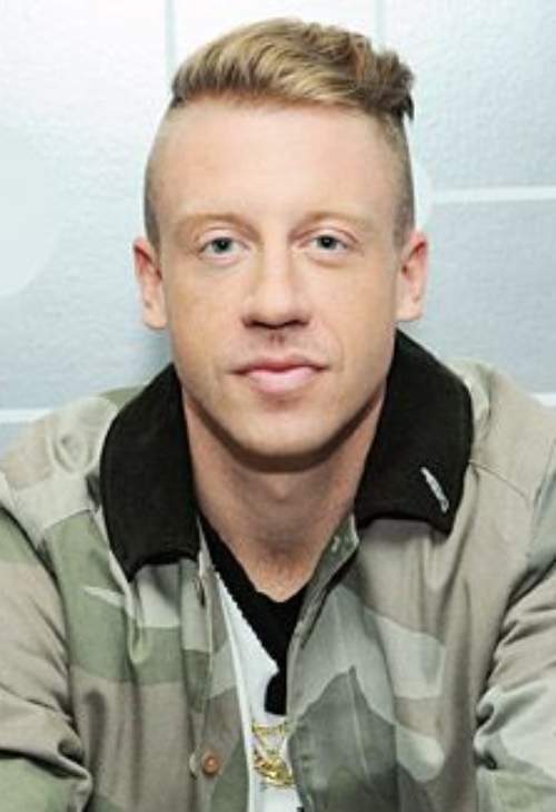 macklemore bald fade side part hairstyle