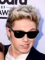 Niall Horan Hairstyle [UPDATED 2023] - Men's Hairstyles & Haircuts X