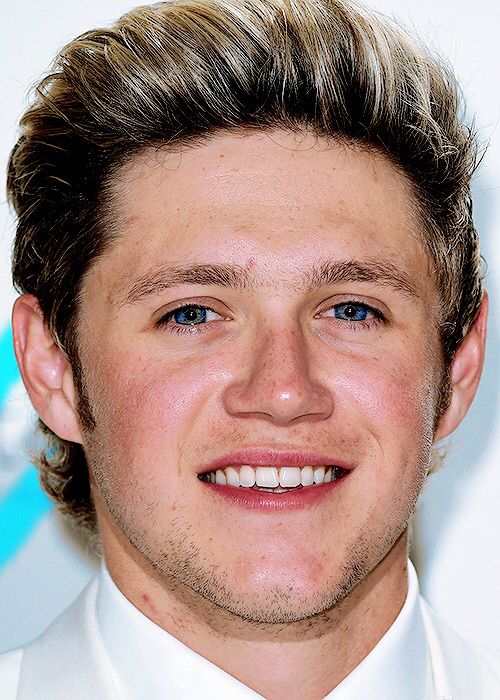 niall horan pompadour hairstyles